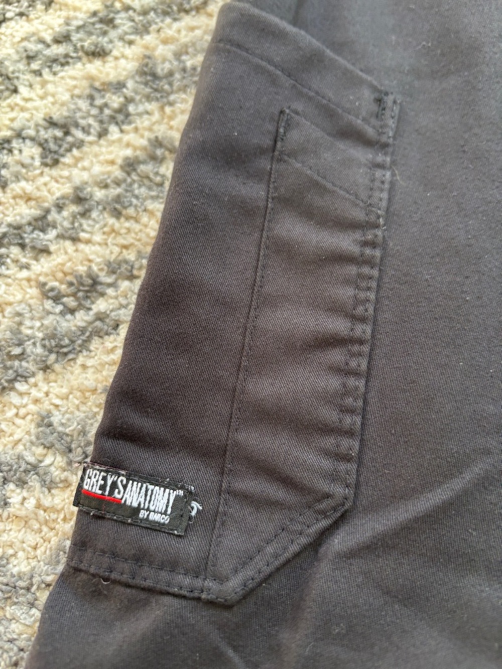 Grey’s Anatomy Black Scrub Set with Jogger Pants - Picture 7 of 9